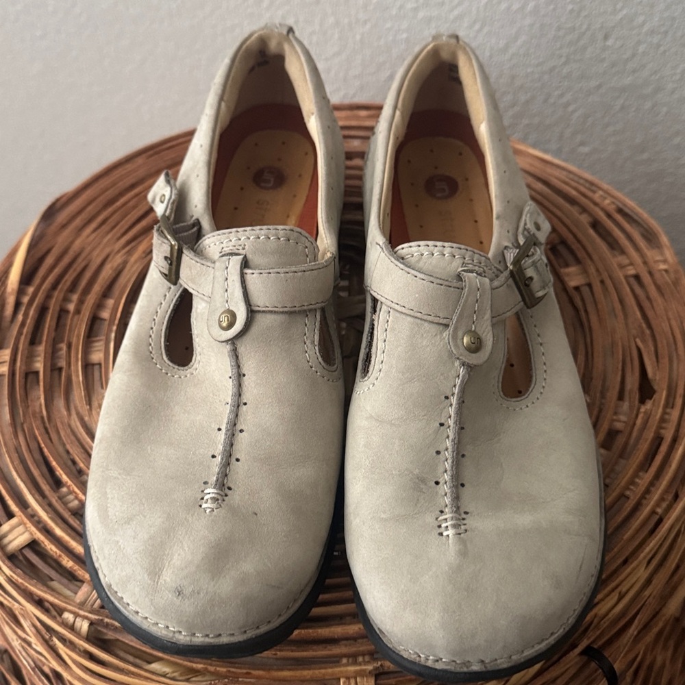 Clarks Comfortable Shoes